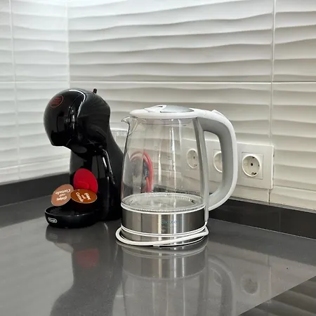 Paseo De La Ribera 아파트