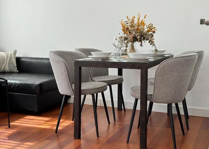 Apartment Paseo De La Ribera *